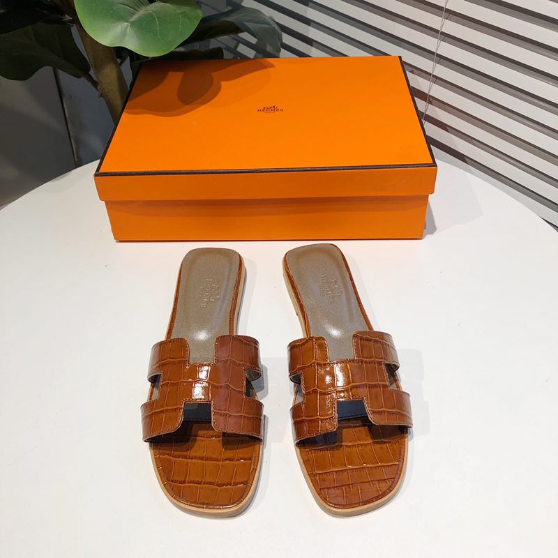 Hermes Slippers